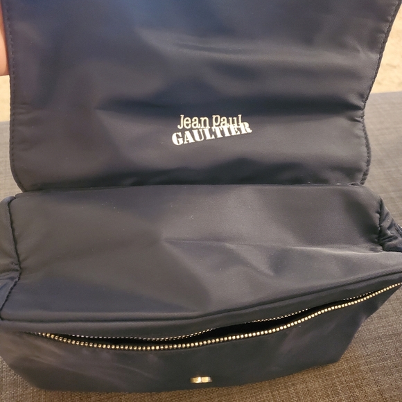 Jean Paul Gaultier | Navy blue toiletry / make up bag - Picture 5 of 8